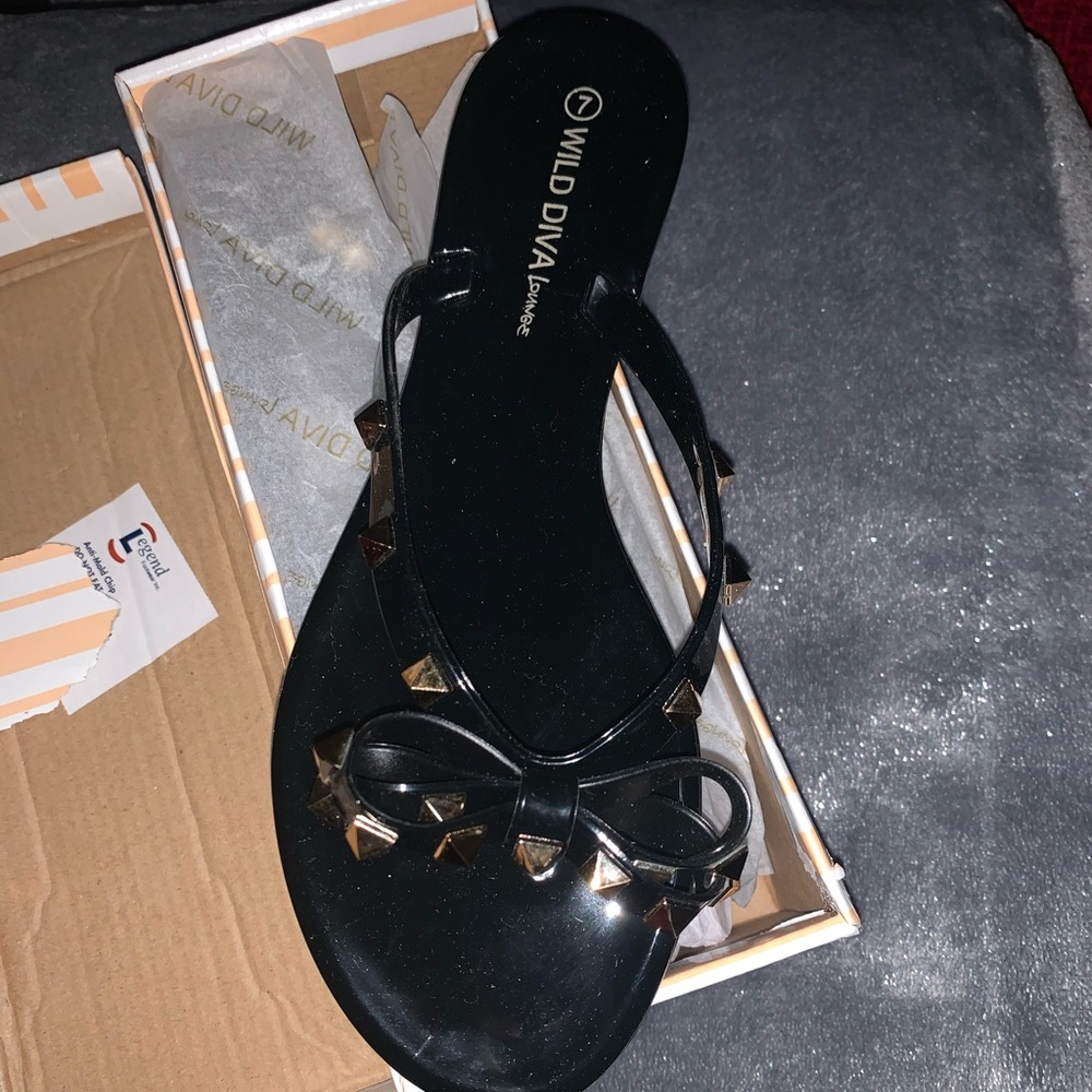 Wild Diva Lounge Sandals